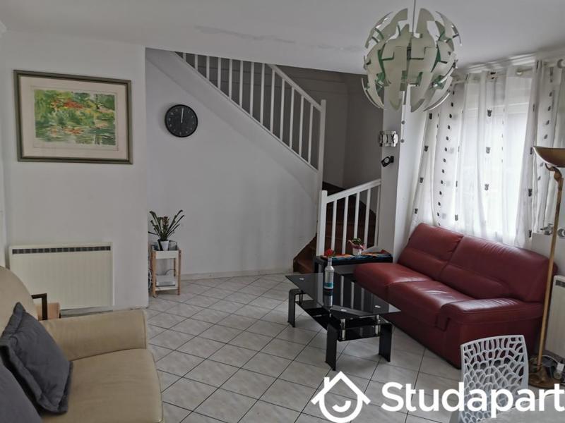 Chambre - 12 m² - 1 pièce