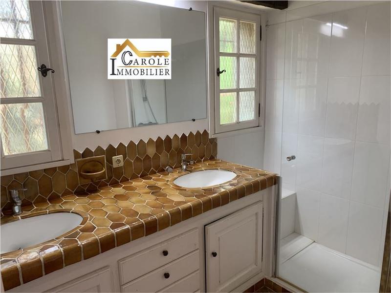 Maison traditionnelle - 165 m² - 8 pièces