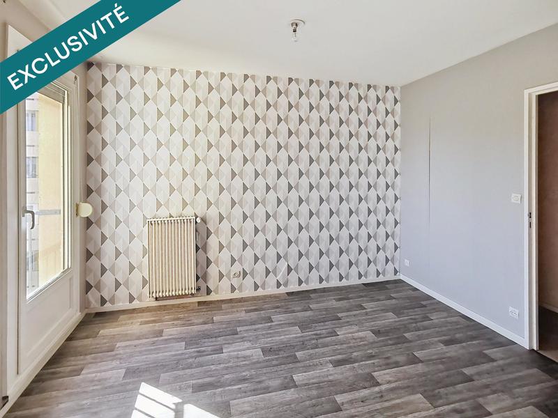 Appartement - 95 m² - 5 pièces