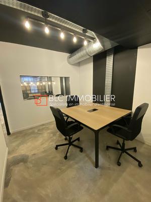 Bureau - 90 m²