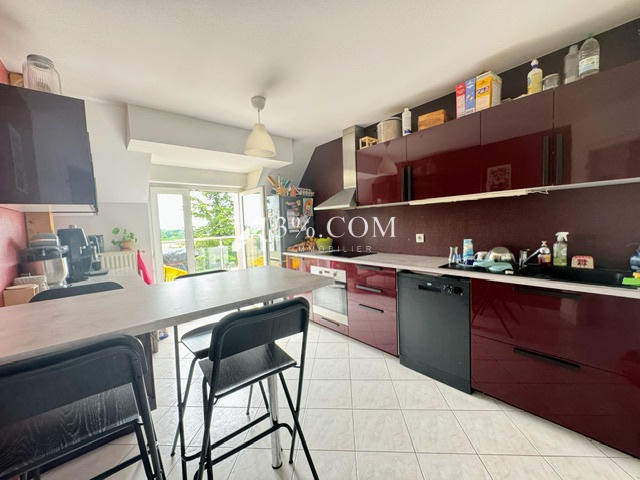 Duplex - 108 m² - 4 pièces