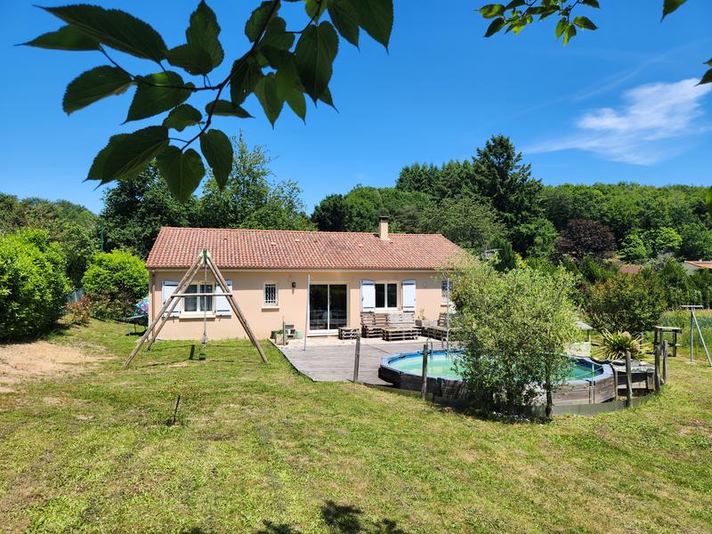 Maison - 88 m² - 5 pièces