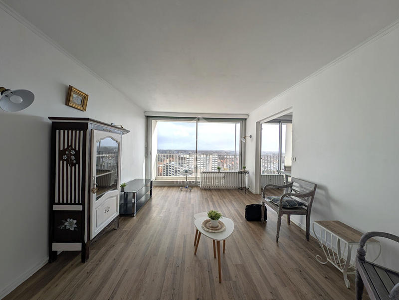 Appartement - 85 m² - 3 pièces