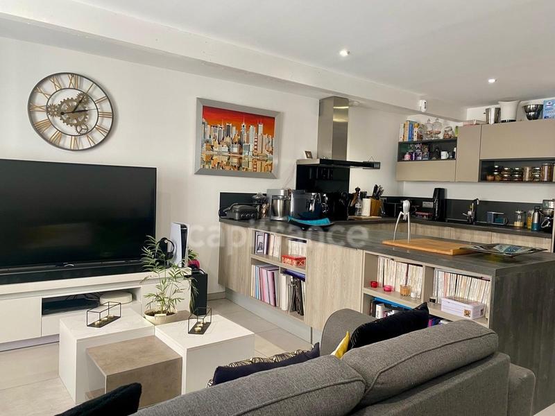 Duplex - 147 m² - 4 pièces