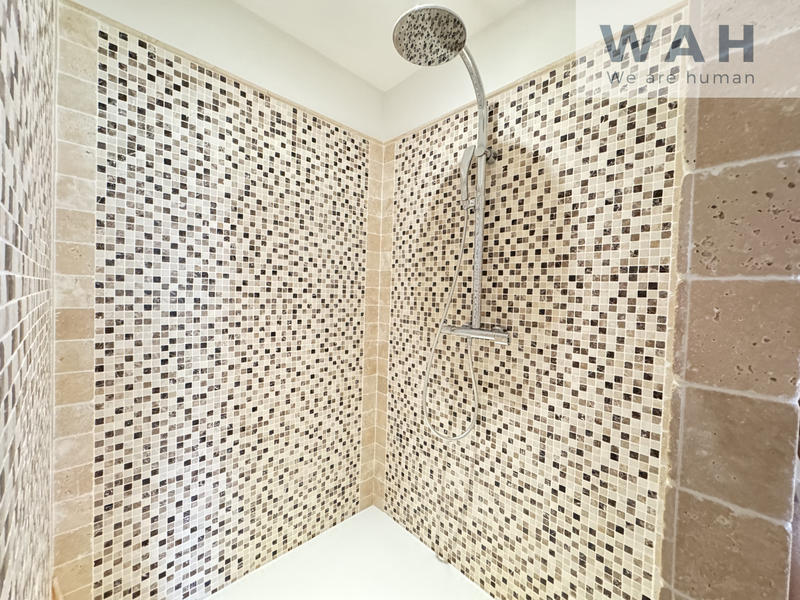 Maison de village - 200 m² - 6 pièces