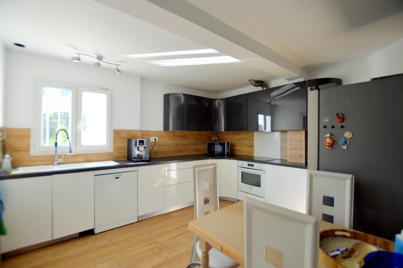 Maison - 182 m² - 7 pièces