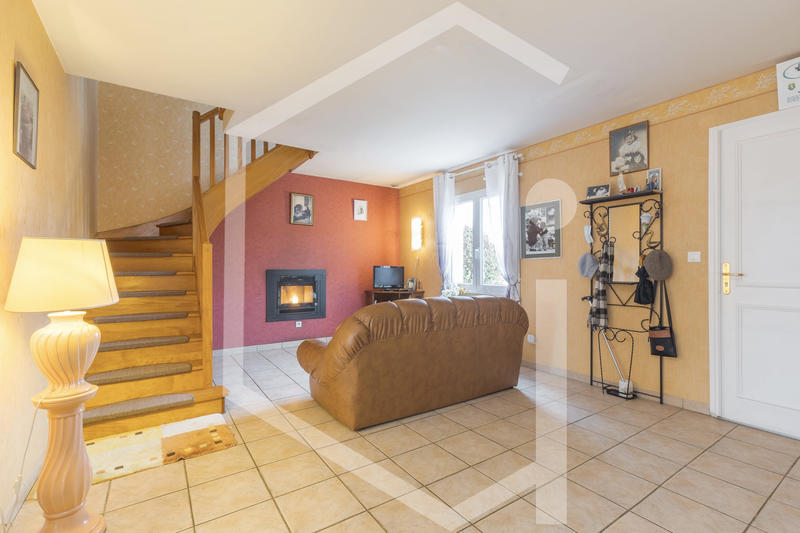 Maison - 151 m² - 6 pièces