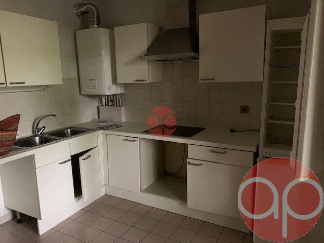 Appartement - 77 m² - 3 pièces