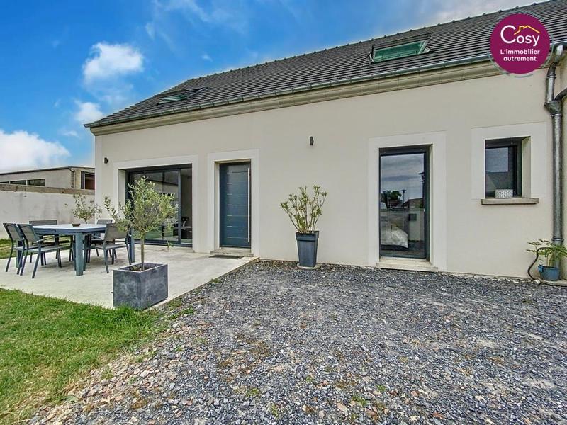 Maison - 136 m² - 6 pièces