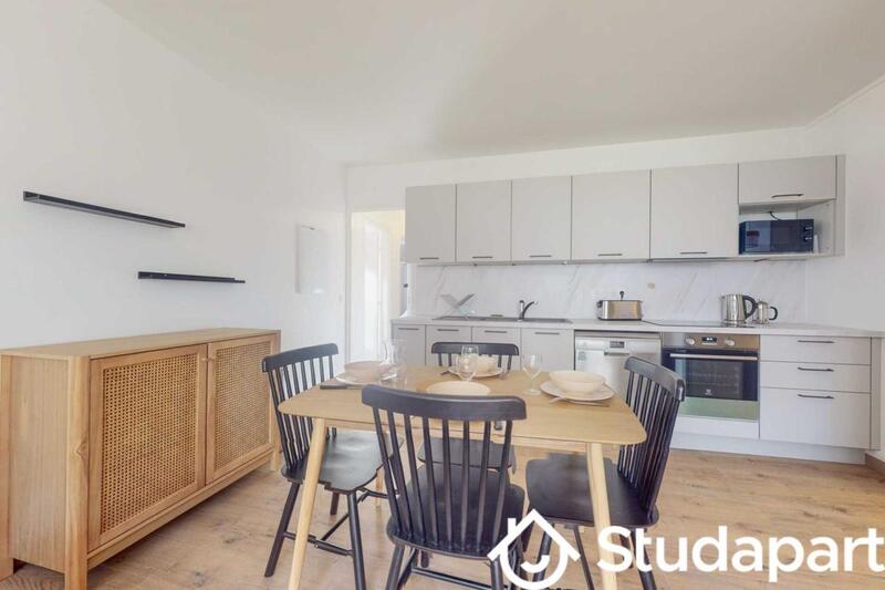 Chambre - 10 m² - 1 pièce