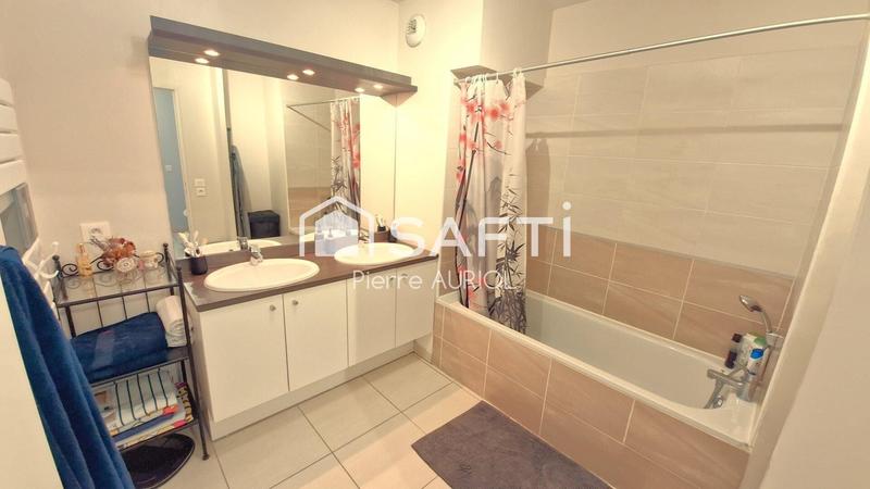 Appartement - 94 m² - 4 pièces