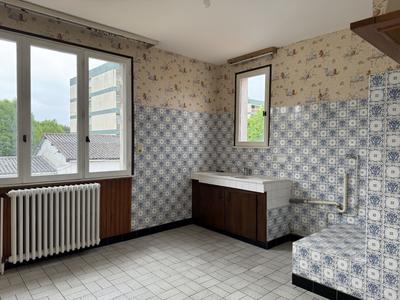 Duplex - 134 m² - 7 pièces