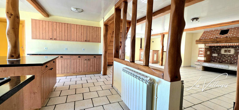 Maison - 254 m² - 5 pièces