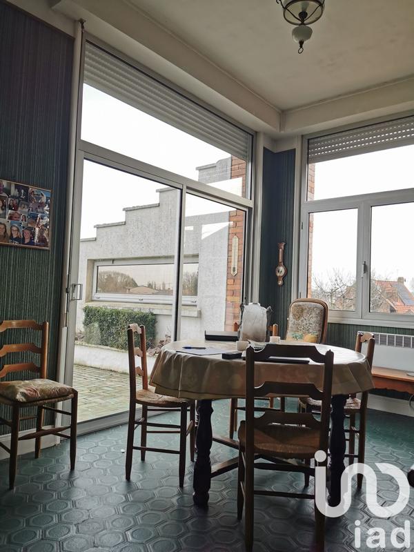 Maison - 300 m² - 13 pièces