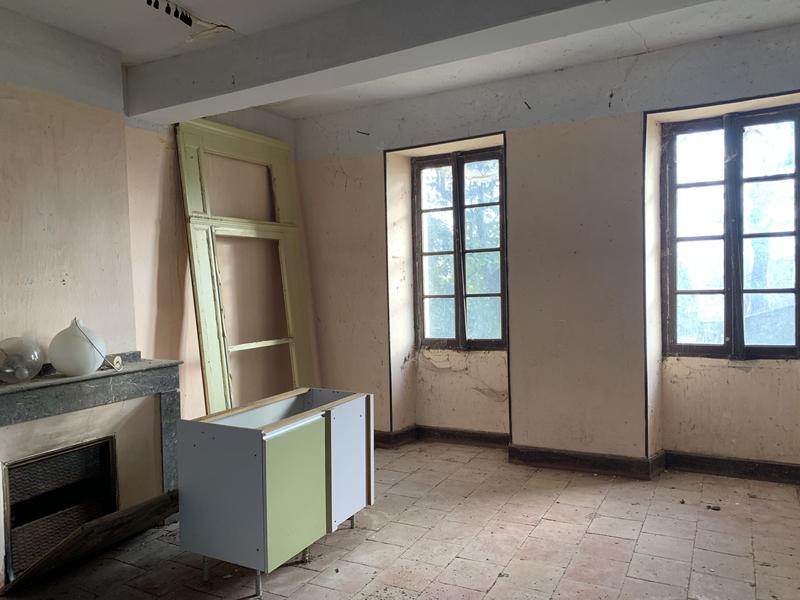 Maison ancienne - 280 m² - 6 pièces