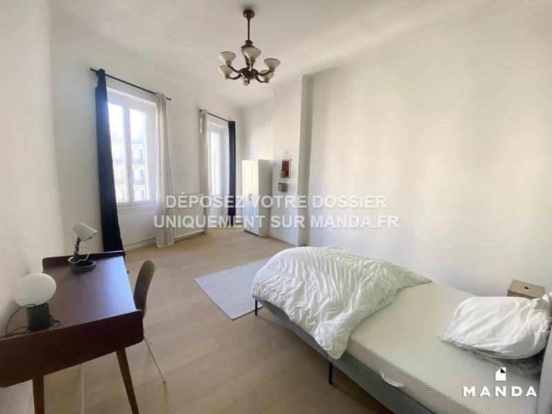 Chambre - 10 m² - 4 pièces