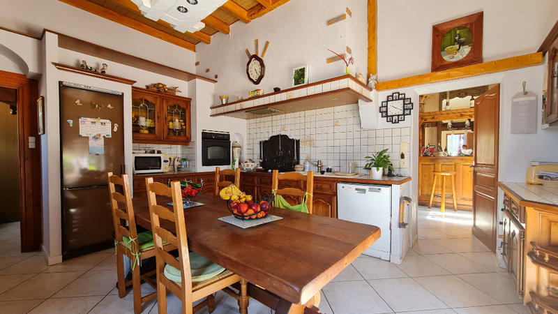 Maison - 185 m² - 6 pièces