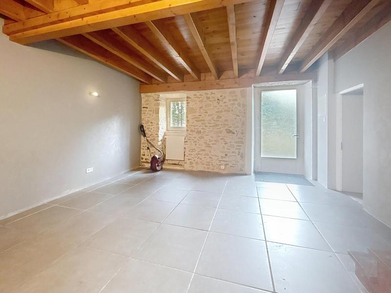 Maison - 456 m² - 15 pièces