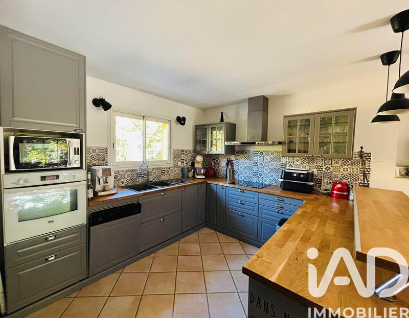 Maison - 160 m² - 7 pièces