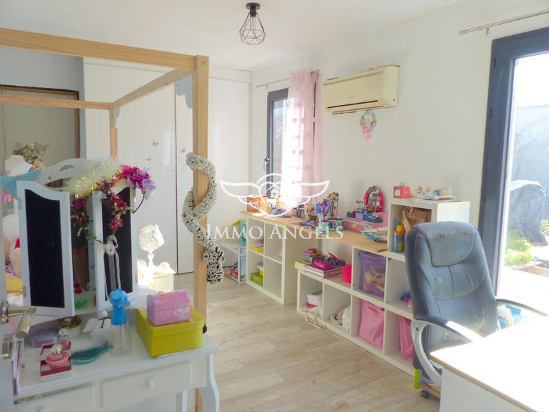 Maison traditionnelle - 130 m² - 5 pièces