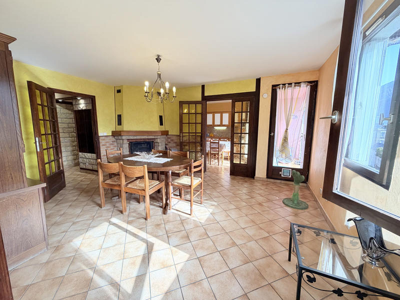 Appartement - 77 m² - 4 pièces