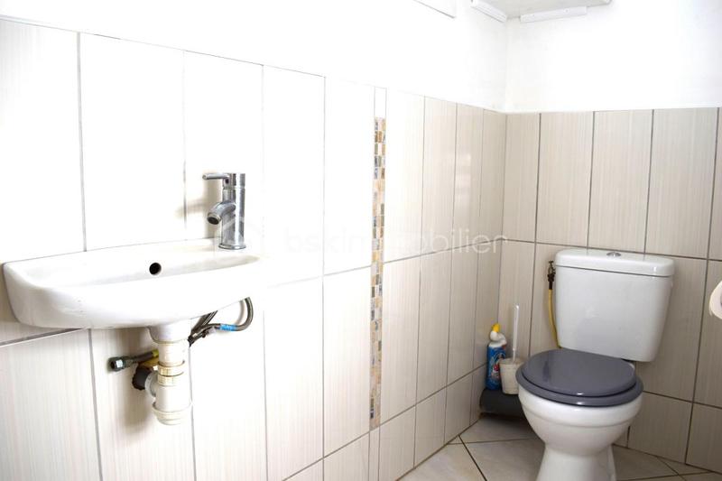 Maison traditionnelle - 110 m² - 5 pièces