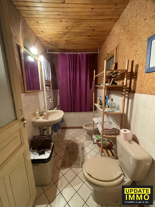 Maison ancienne - 241 m² - 7 pièces