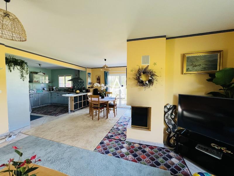 Maison - 120 m² - 8 pièces