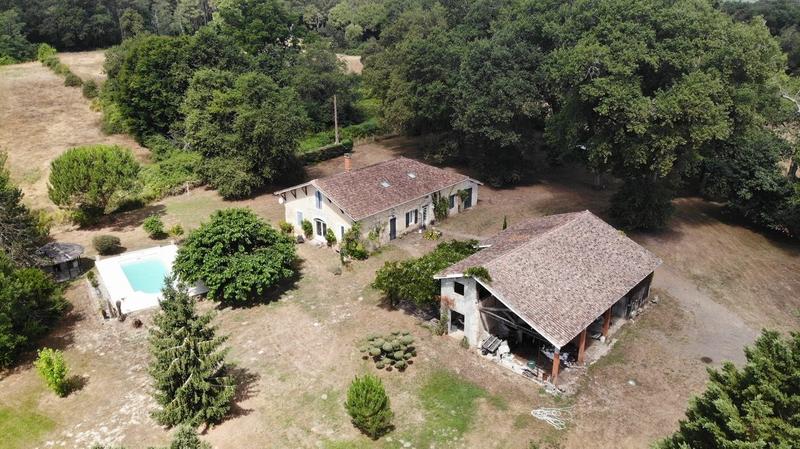 Bastide - 280 m² - 7 pièces