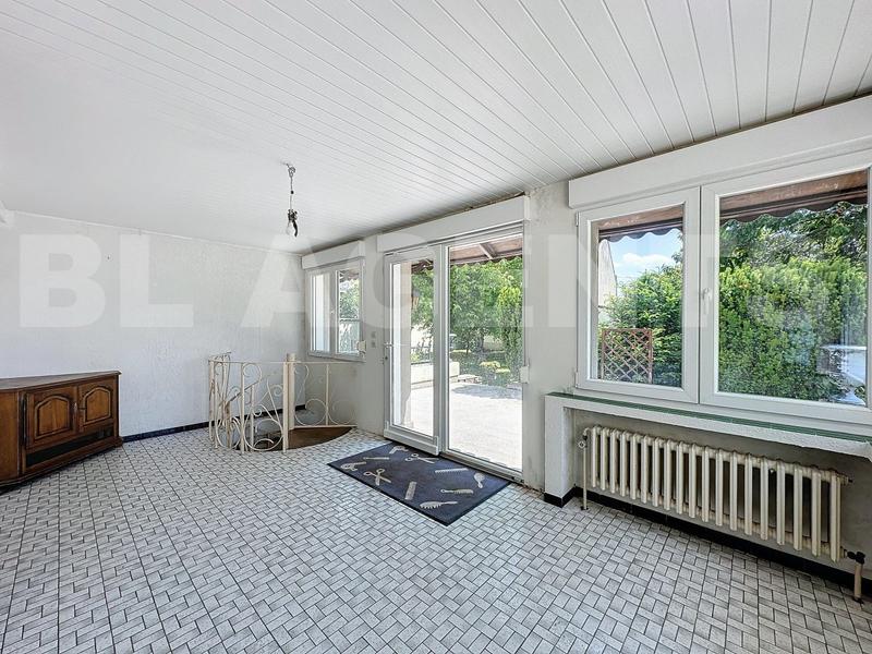 Maison de village - 284 m² - 13 pièces