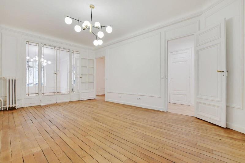 Appartement - 145 m² - 2 pièces