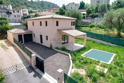 Villa - 142 m² - 6 pièces