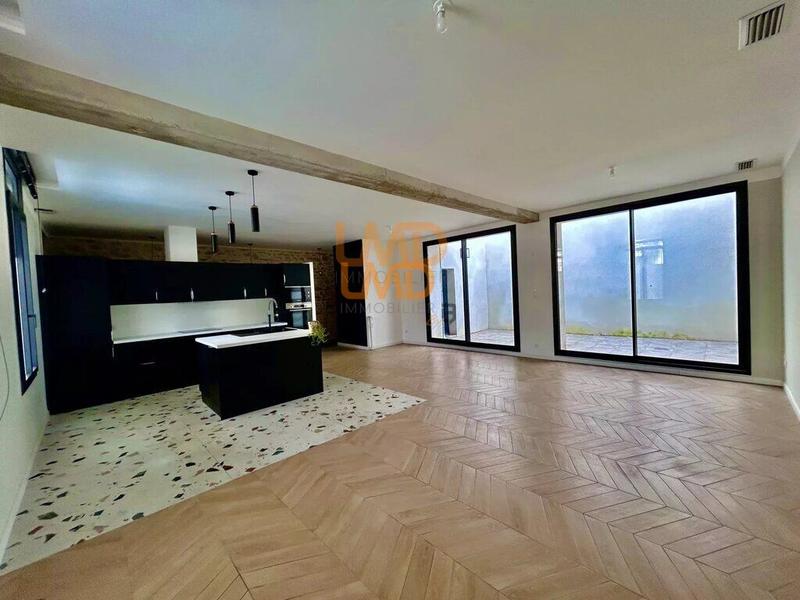 Appartement - 135 m² - 5 pièces