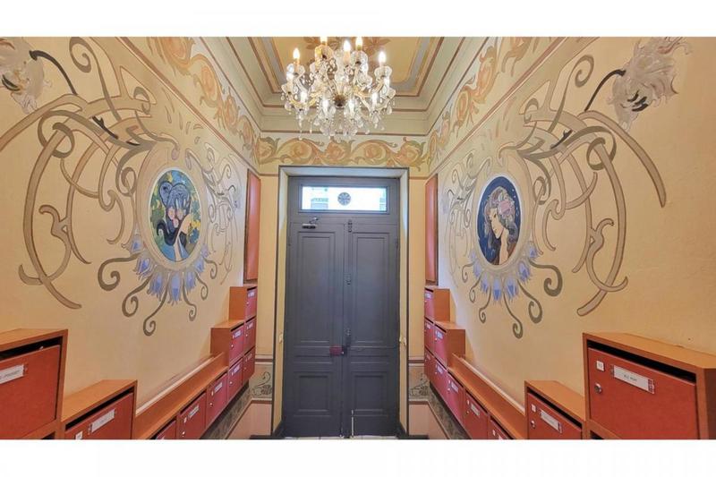 Loft - 57 m² - 2 pièces