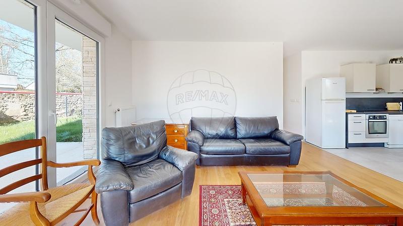 Appartement - 95 m² - 4 pièces