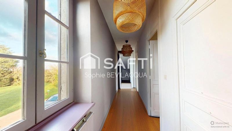 Maison - 388 m² - 10 pièces