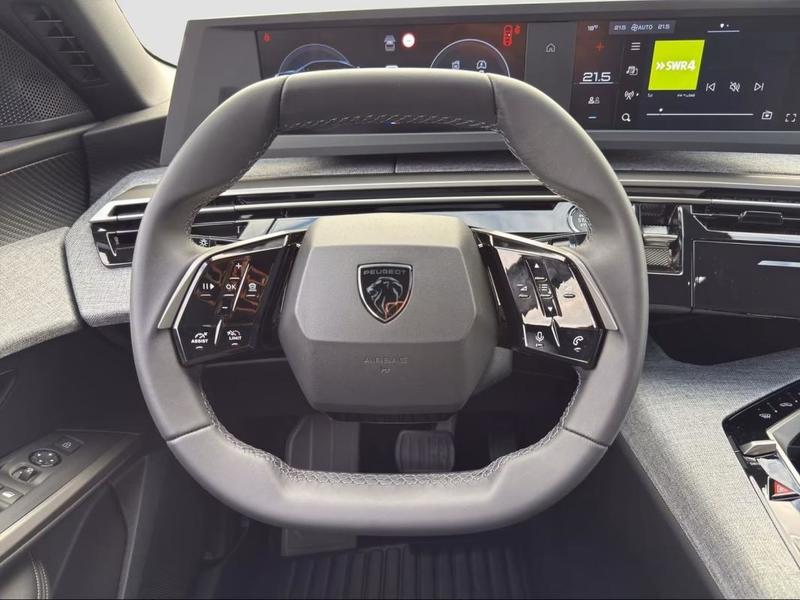 Peugeot 3008 III 1.2 Hybrid 145 Gt E-Dcs6