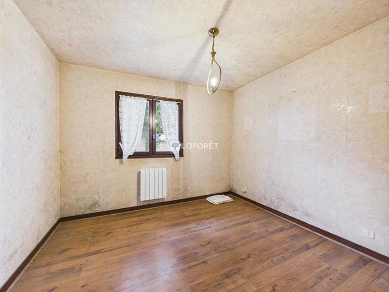 Maison - 81 m² - 5 pièces