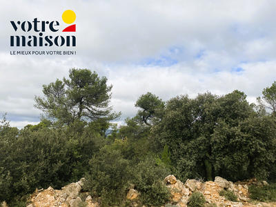 Terrain - 44 710 m²