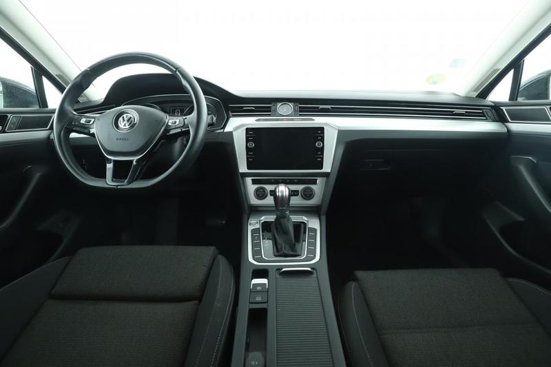 Volkswagen Passat Sw 2.0 Tdi BlueMotion Tech Connect Dsg7 150 ch