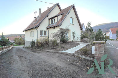 Maison - 156 m² - 6 pièces