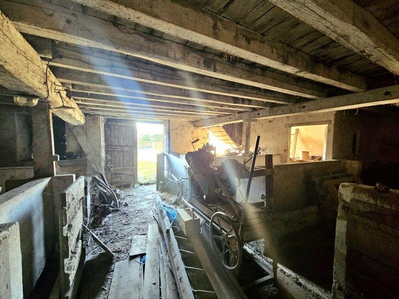 Corps de ferme - 250 m² - 5 pièces