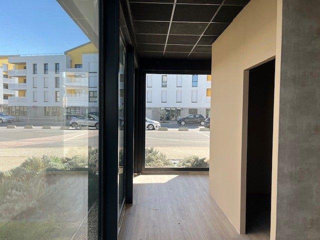 Local commercial - 109 m²