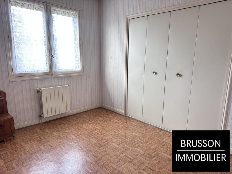 Maison traditionnelle - 102 m² - 4 pièces