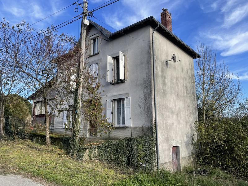 Maison - 97 m² - 5 pièces