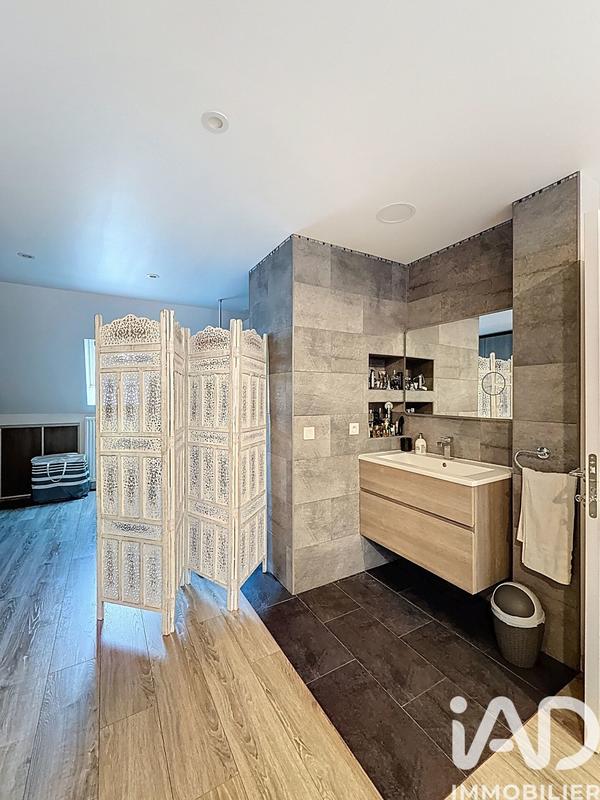 Maison de maîtres - 350 m² - 13 pièces