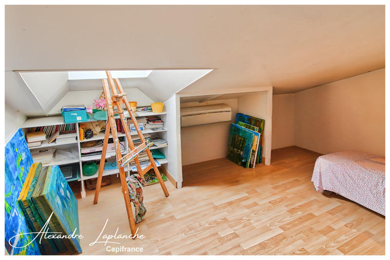 Maison - 175 m² - 8 pièces