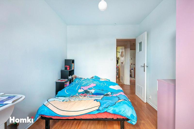 Appartement - 82 m² - 4 pièces