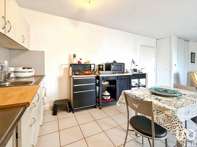 Appartement - 49 m² - 2 pièces