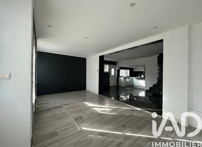 Maison - 80 m² - 4 pièces